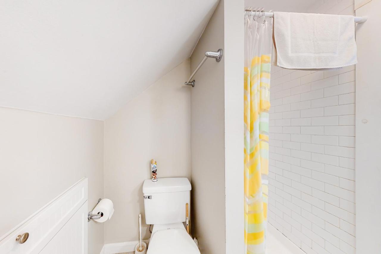 Historic Jewel Apartment Provincetown Exterior photo